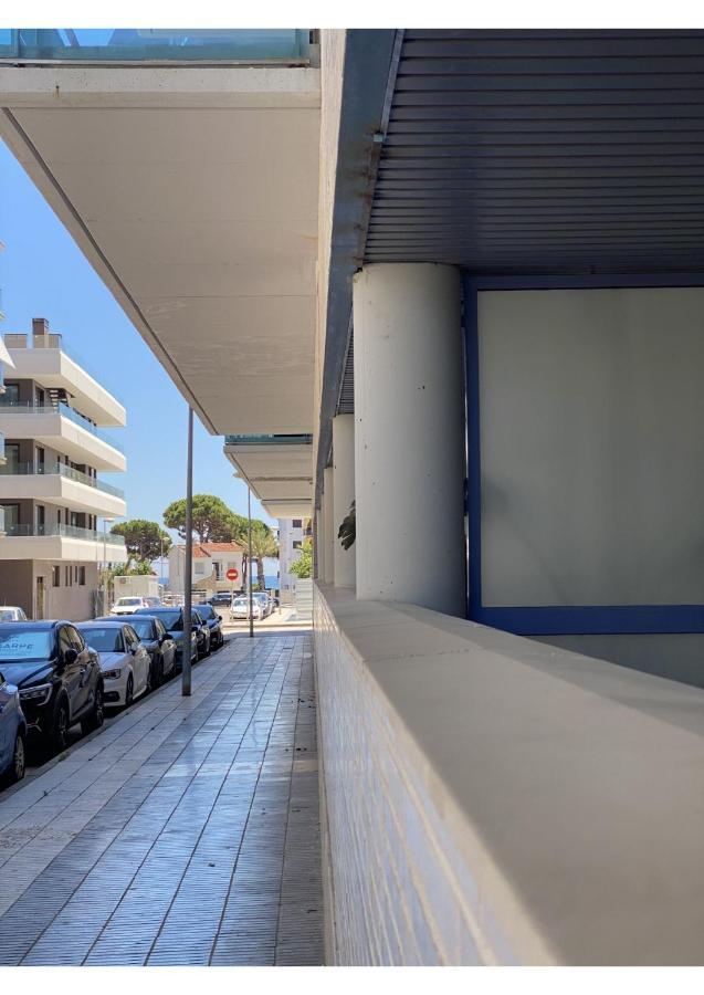 캠브릴스 Apartamento A 200 M Del Mar 아파트 외부 사진