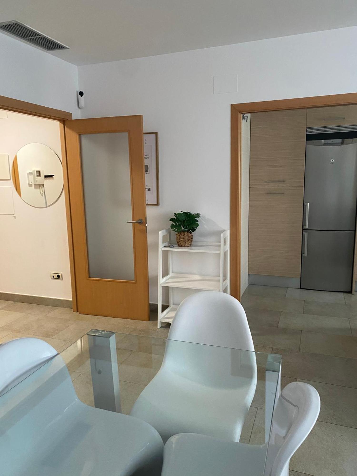 캠브릴스 Apartamento A 200 M Del Mar 아파트 외부 사진
